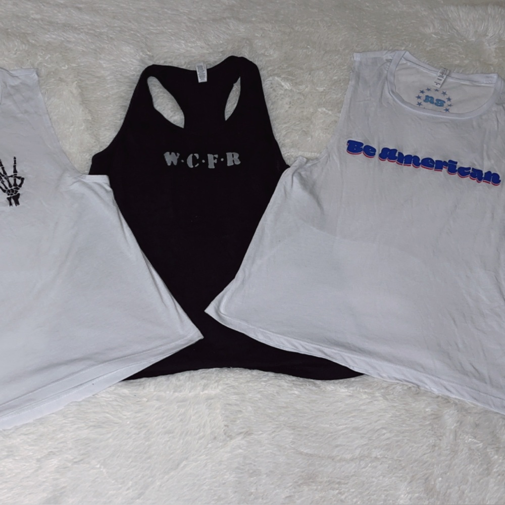 Trendy Women's Graphic Tank Tops - Black and White - Picture 7 of 7